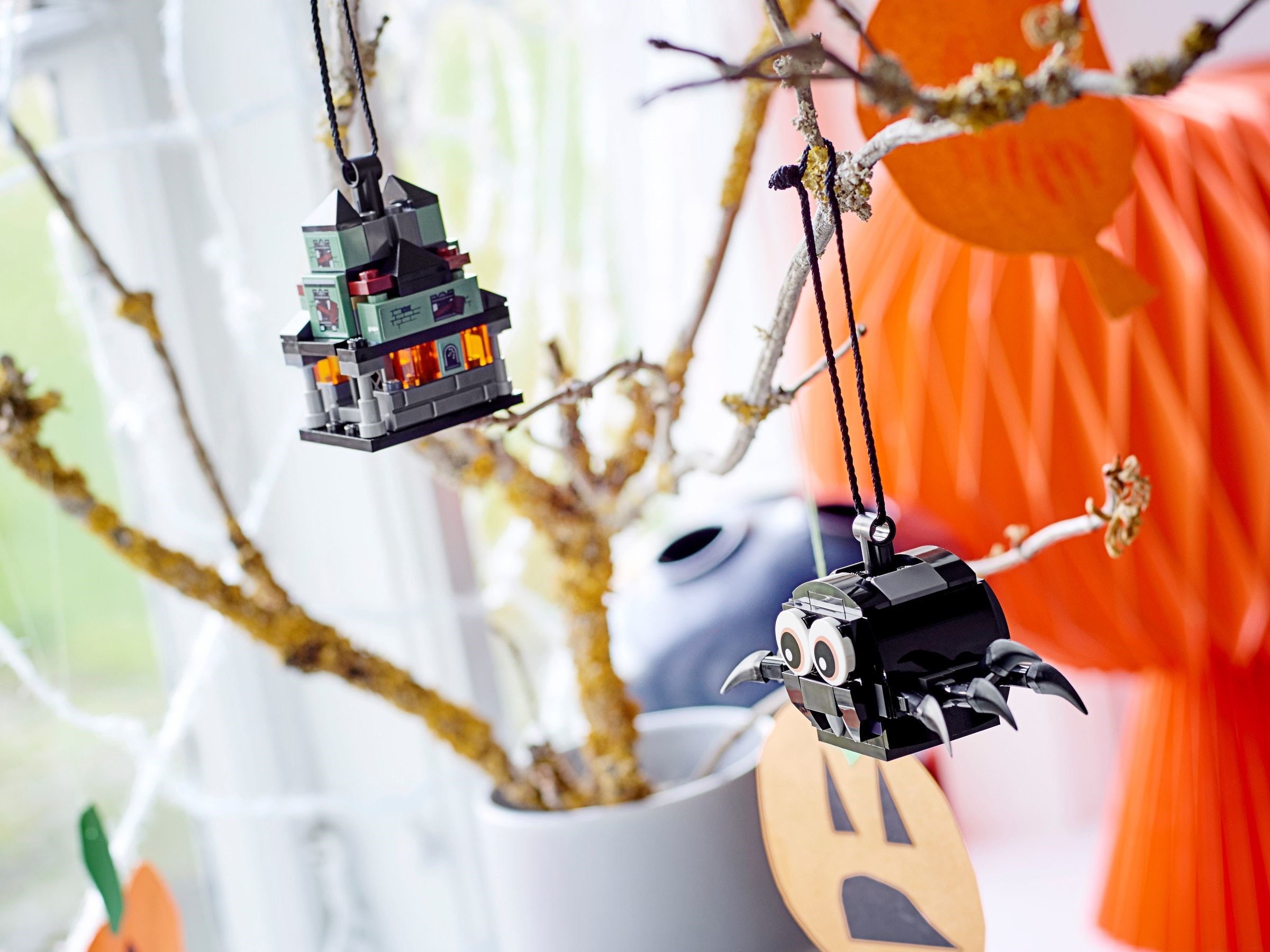 40493-1 - Spider & Haunted House Pack - Image 4