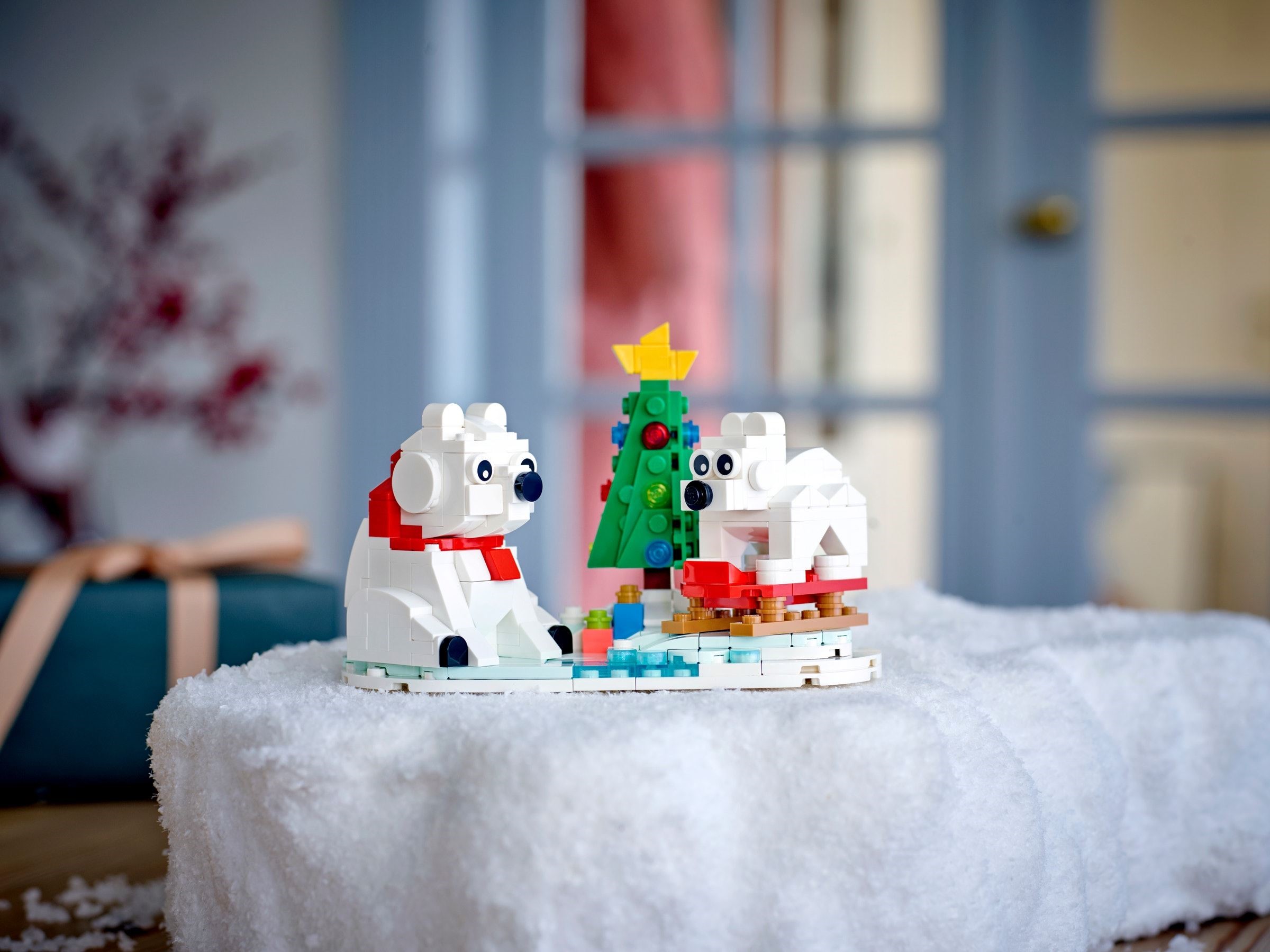 40571-1 - Wintertime Polar Bears - Image 5