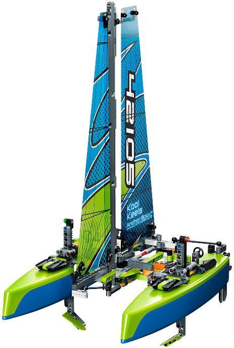 42105-1 - Catamaran