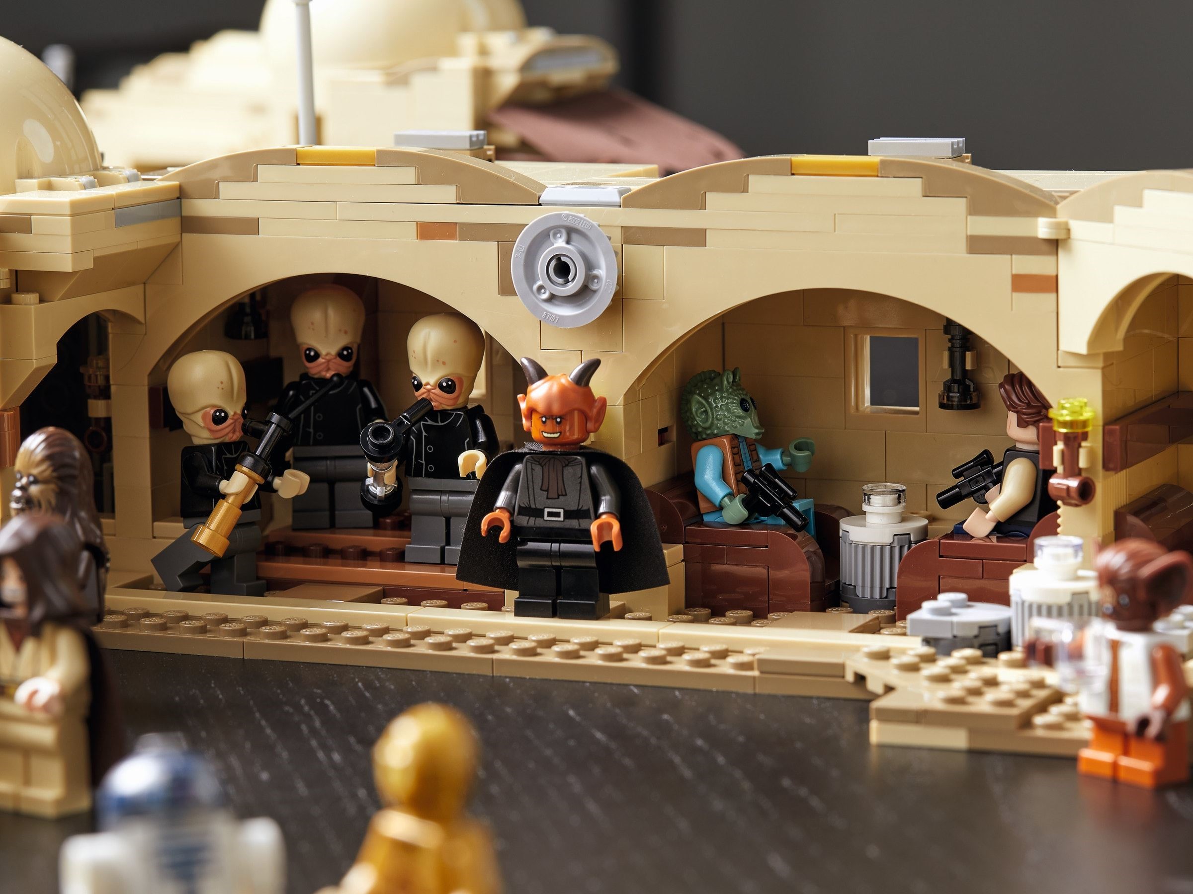 75290-1 - Mos Eisley Cantina - Image 16