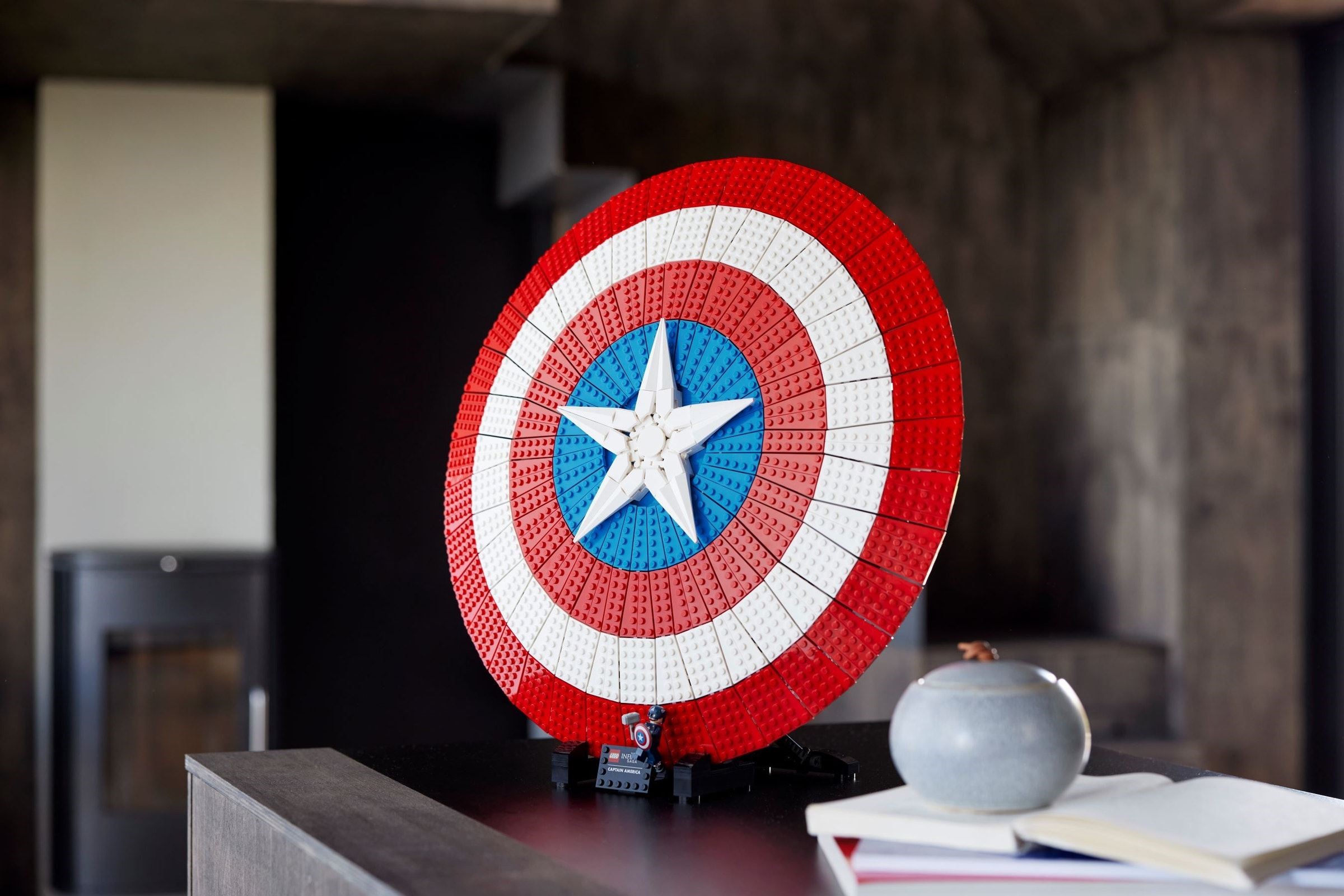 76262-1 - Captain America's Shield - Image 10