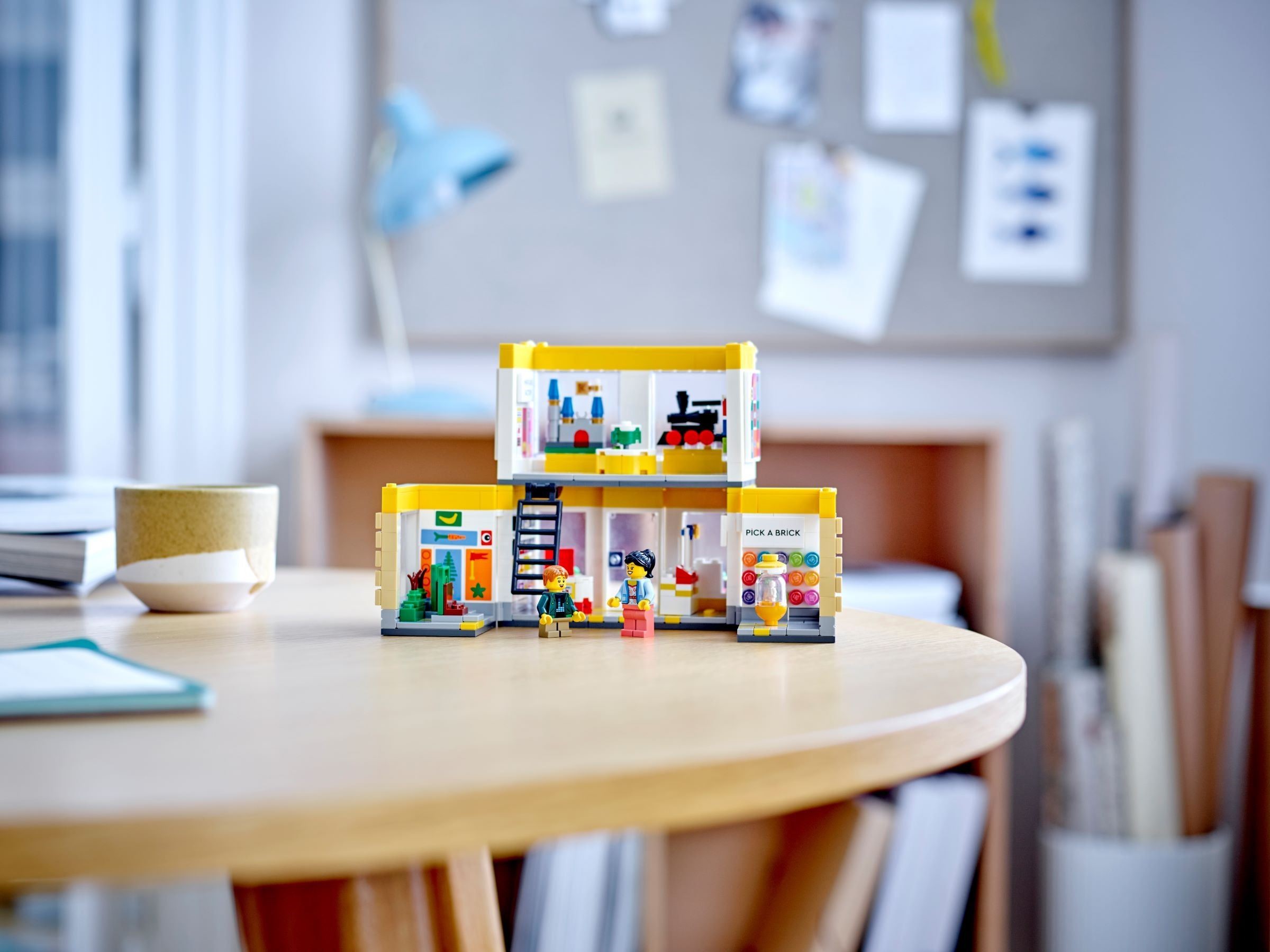 40574-1 - LEGO Brand Store - Image 5