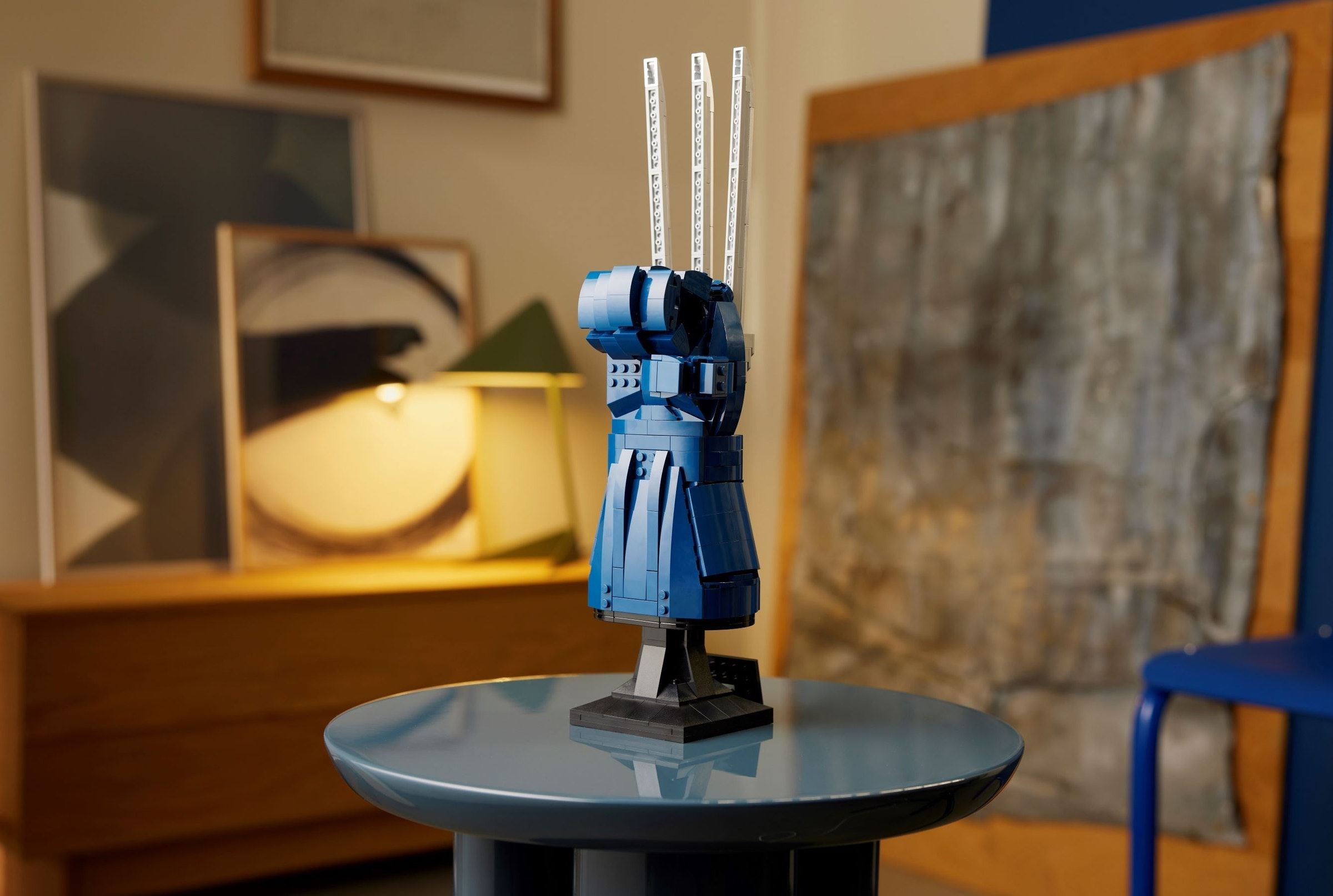 76250-1 - Wolverine's Adamantium Claws - Image 8