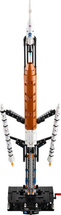 42221-1 - NASA Artemis Space Launch System Rocket